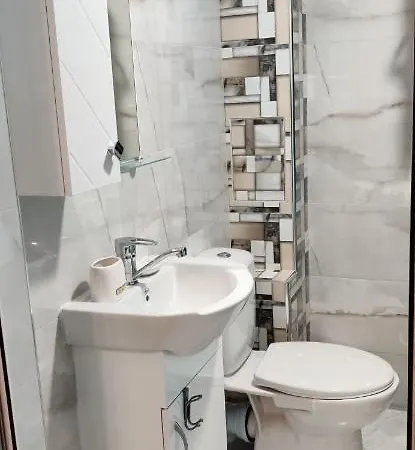 Appartement 7 *