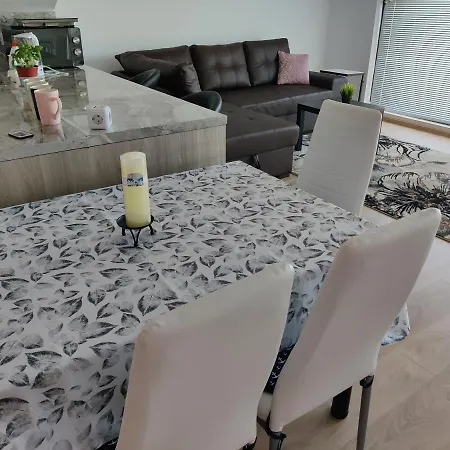 7 Appartement *